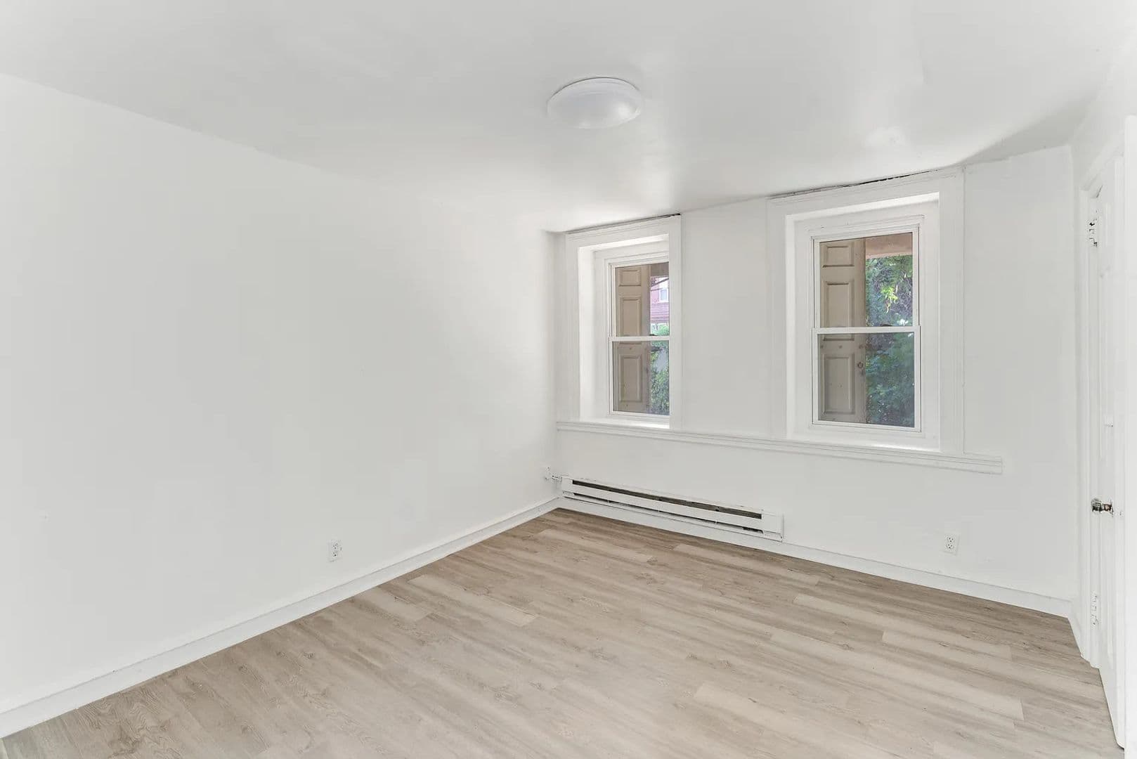 Philadelphia Apartment: 4908 Germantown Ave.