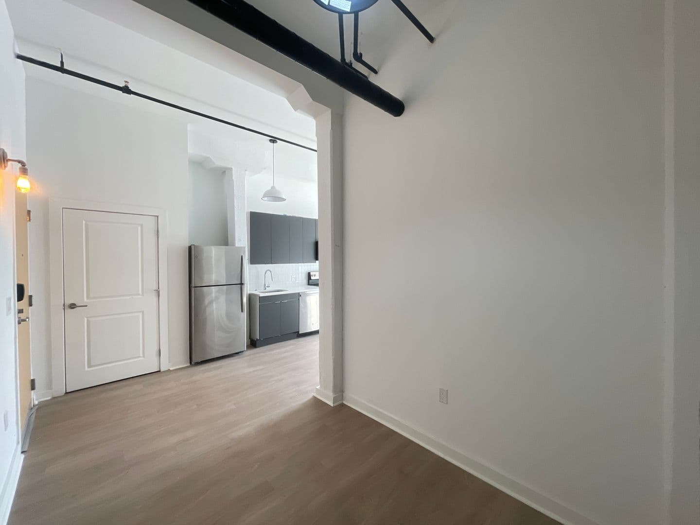 Clifton Heights Apartment: 500 E Broadway