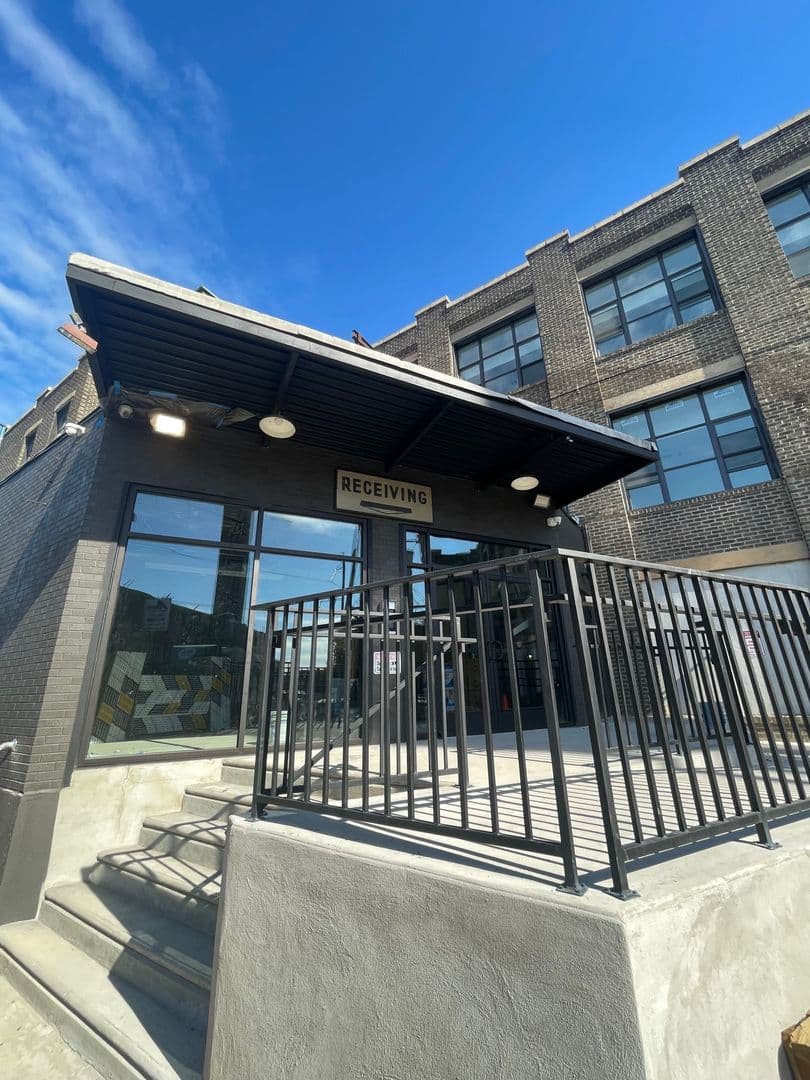 Philadelphia Apartment: 1600 W Hunting Park