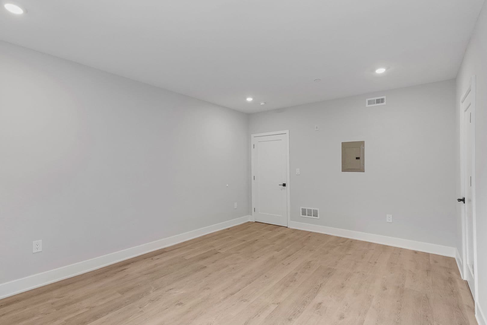 Philadelphia Apartment: 2937-39 Page St.