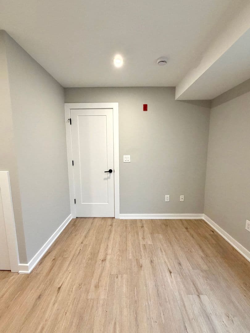 Philadelphia Apartment: 2639 Cecil B. Moore Ave.