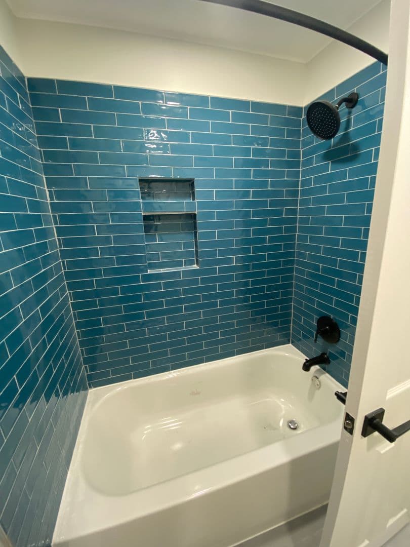 Phoenixville Apartment: 1070 W Bridge St