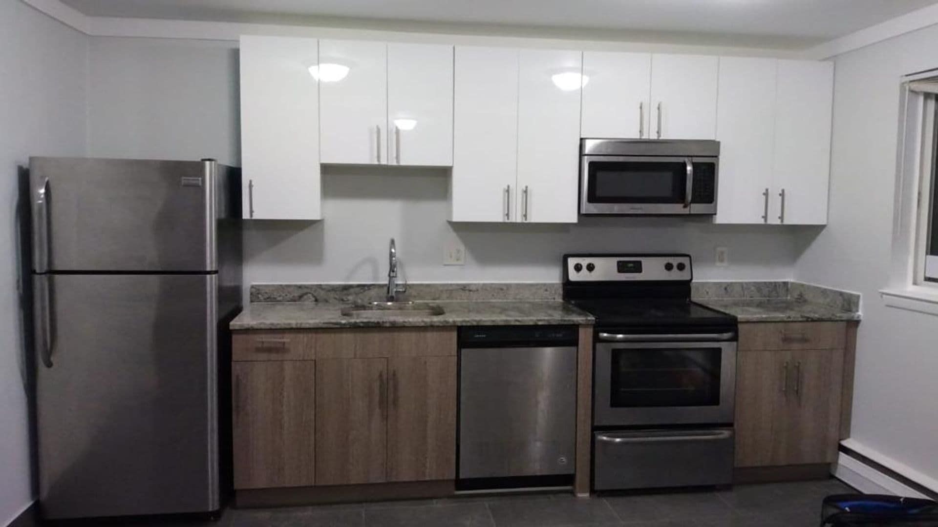 Chester Apartment: 500 East 24th Street