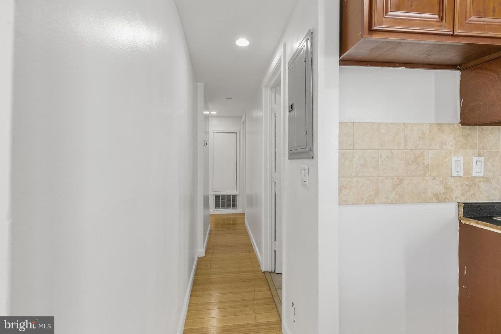 Philadelphia Apartment: 5019 Walnut Street