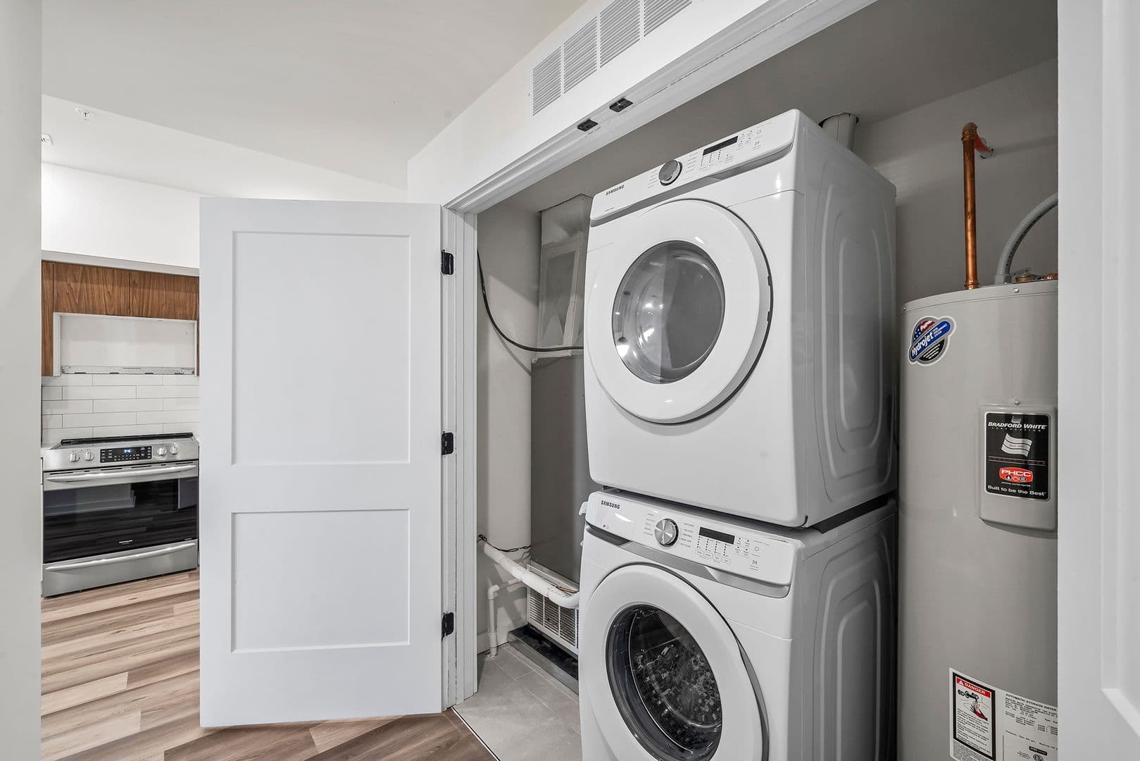 Philadelphia Apartment: 1539 N 26th St.