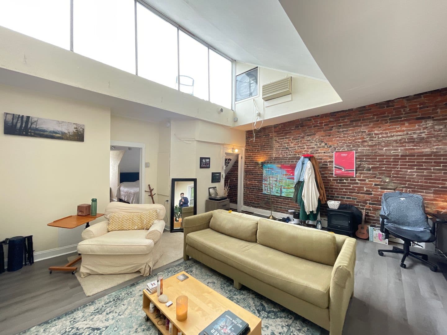 Philadelphia Apartment: 325 Pine Street