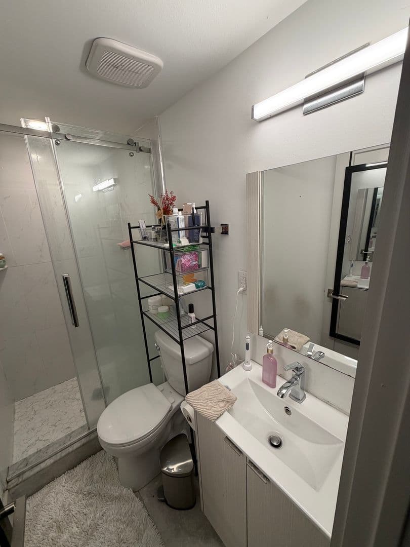 Philadelphia Apartment: 3213 Haverford Ave.