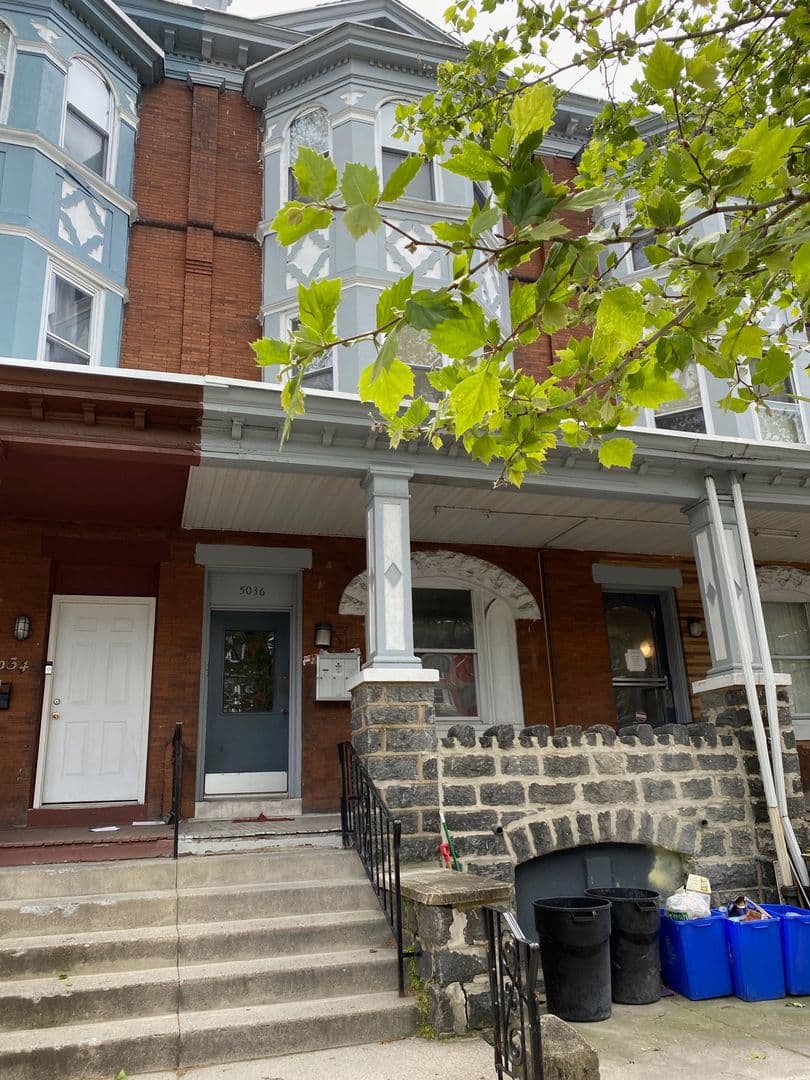 Philadelphia Apartment: 5036 Walnut Street