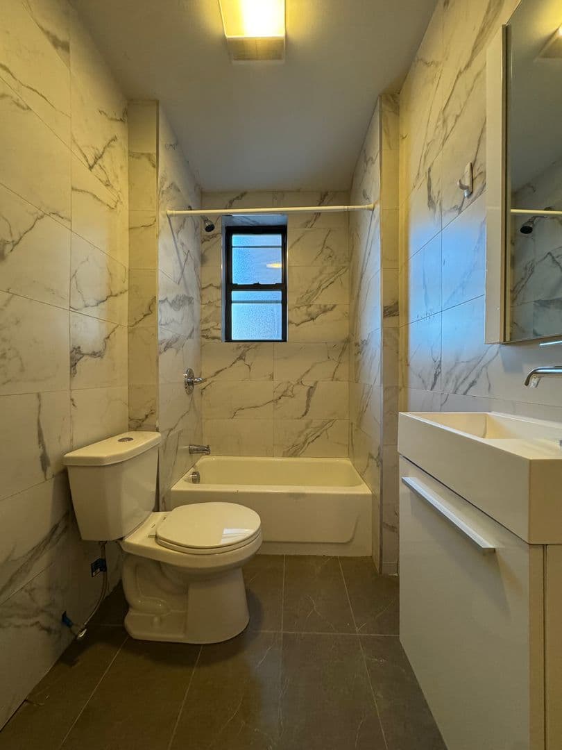Philadelphia Apartment: 6751 N 13th St