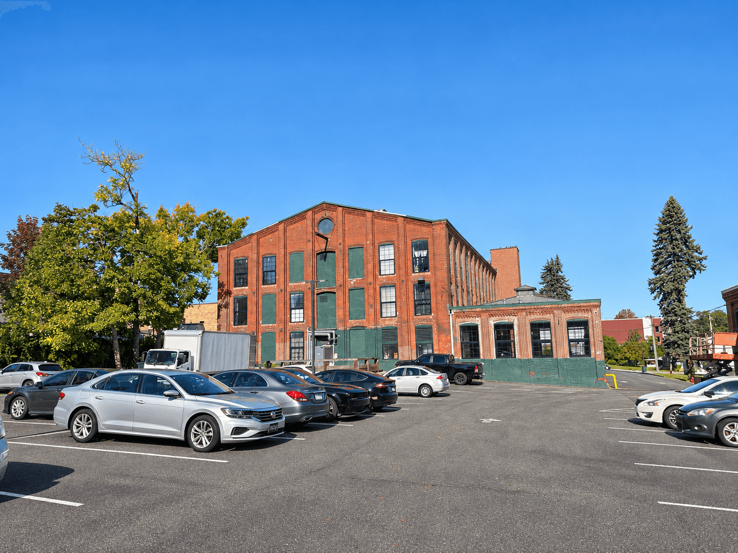 Clifton Heights Apartment: 500 E Broadway
