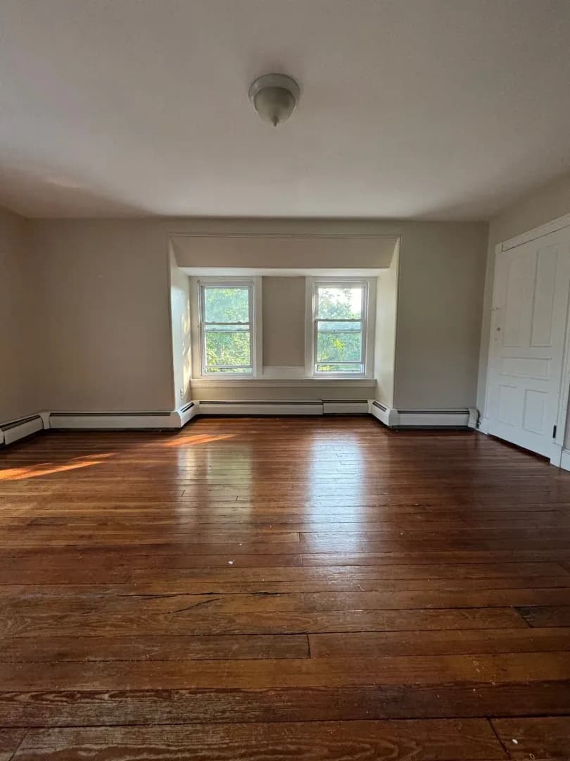 Philadelphia Apartment: 7300 Boyer Street