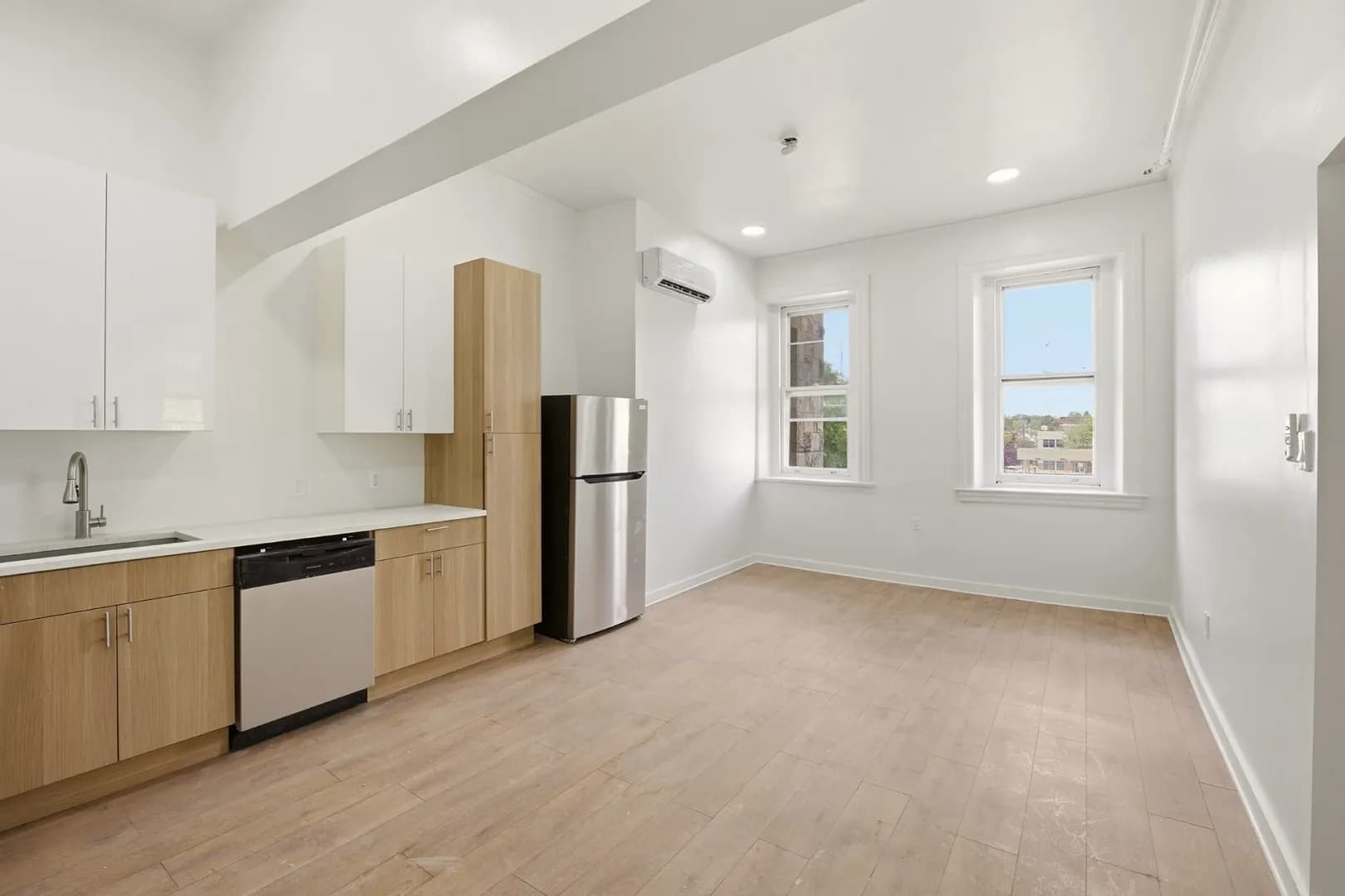 Philadelphia Apartment: 6012 RIdge Ave.