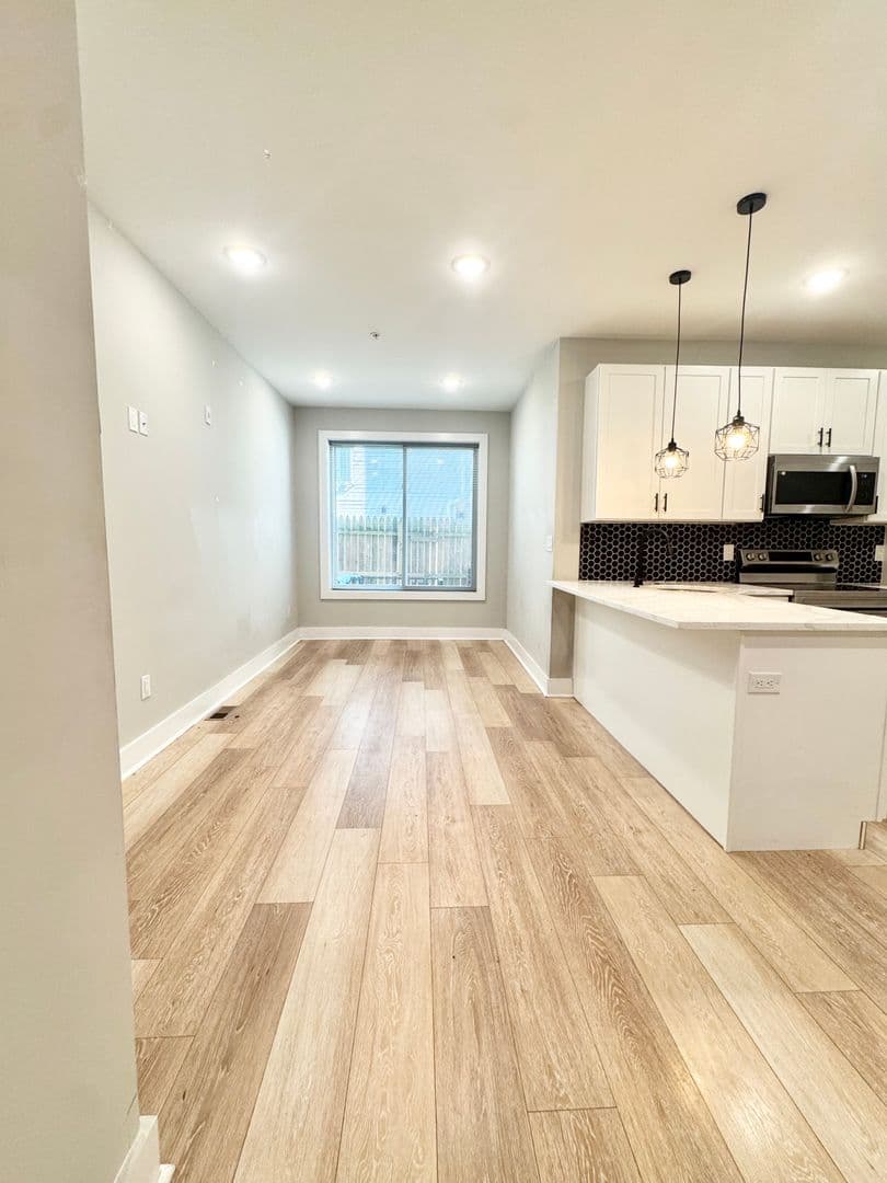 Philadelphia Apartment: 1714 N 22nd St.
