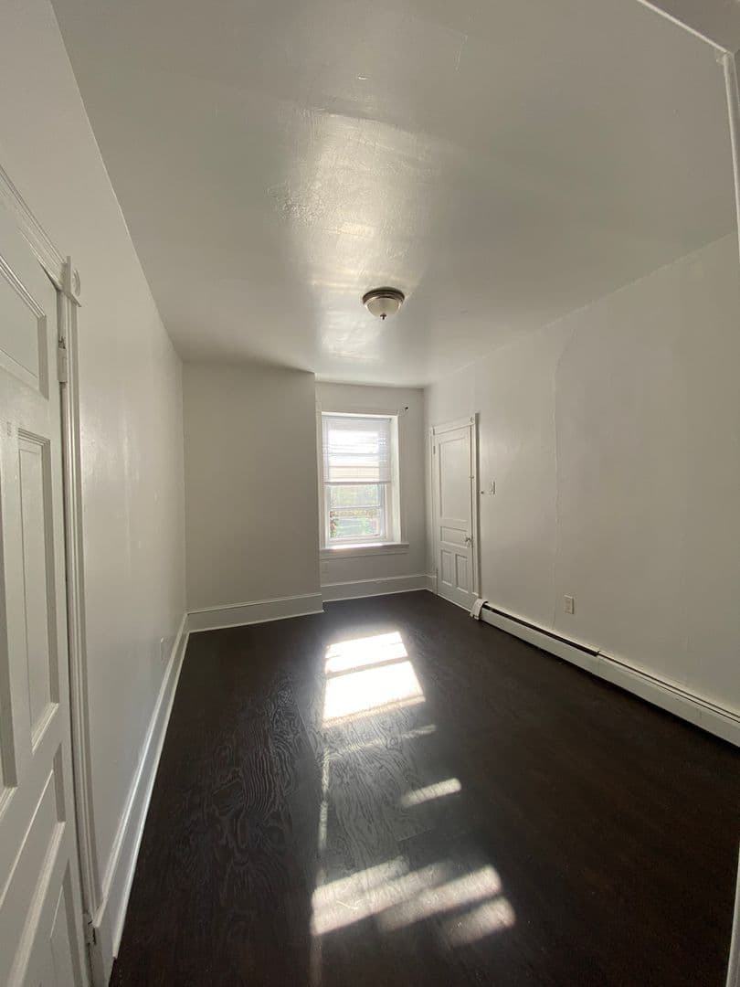 Philadelphia Apartment: 7300 Boyer Street