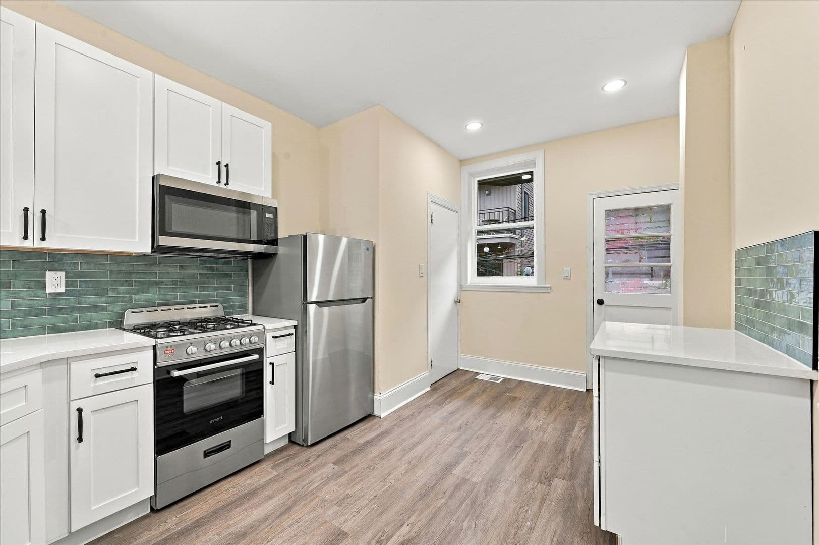 Philadelphia Apartment: 5050 Irving St.