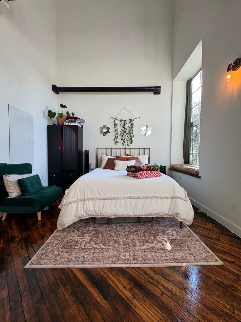 Clifton Heights Apartment: 500 E Broadway