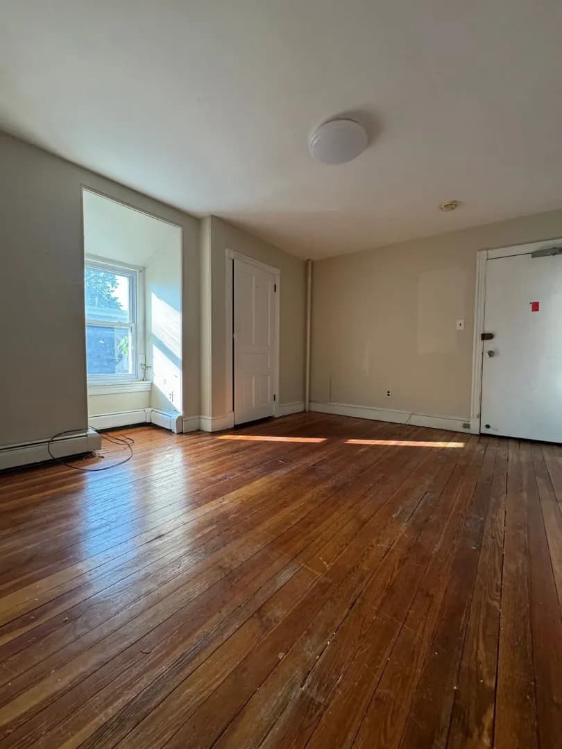 Philadelphia Apartment: 7300 Boyer Street