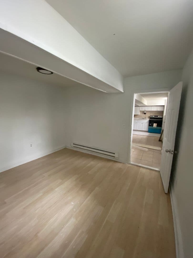 Philadelphia Apartment: 4908 Germantown Ave.