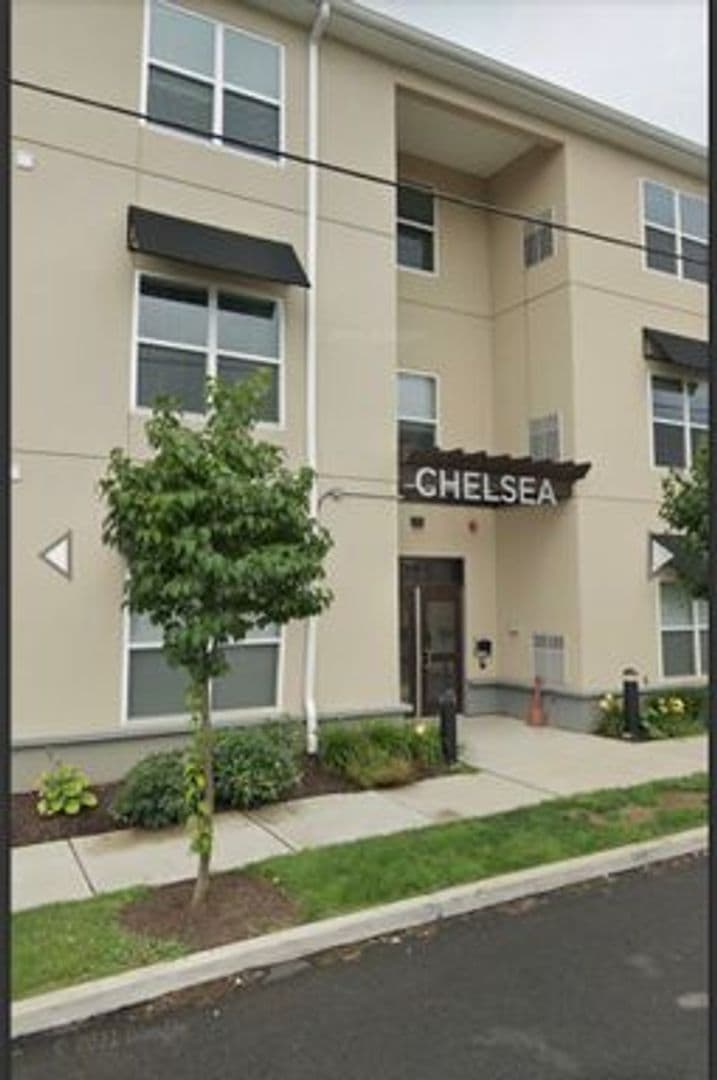 Bethlehem Apartment: 1325 Chelsea Ave