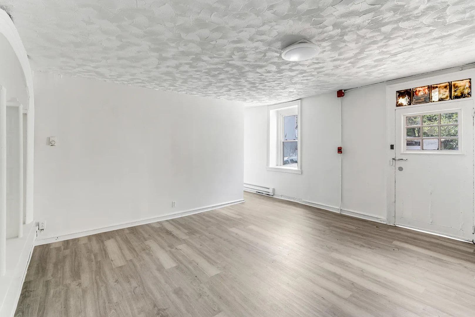 Philadelphia Apartment: 4908 Germantown Ave.