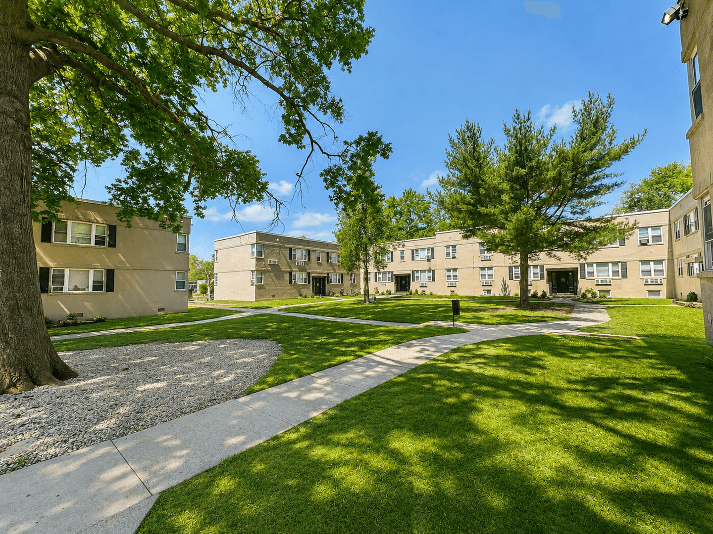 West Deptford Apartment: 601 W Tatum Street