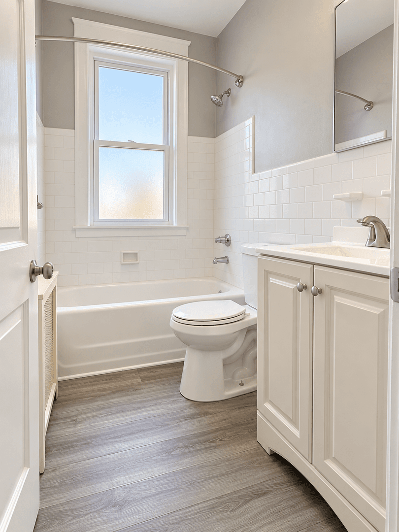 Philadelphia Apartment: 320 Rochelle Ave.
