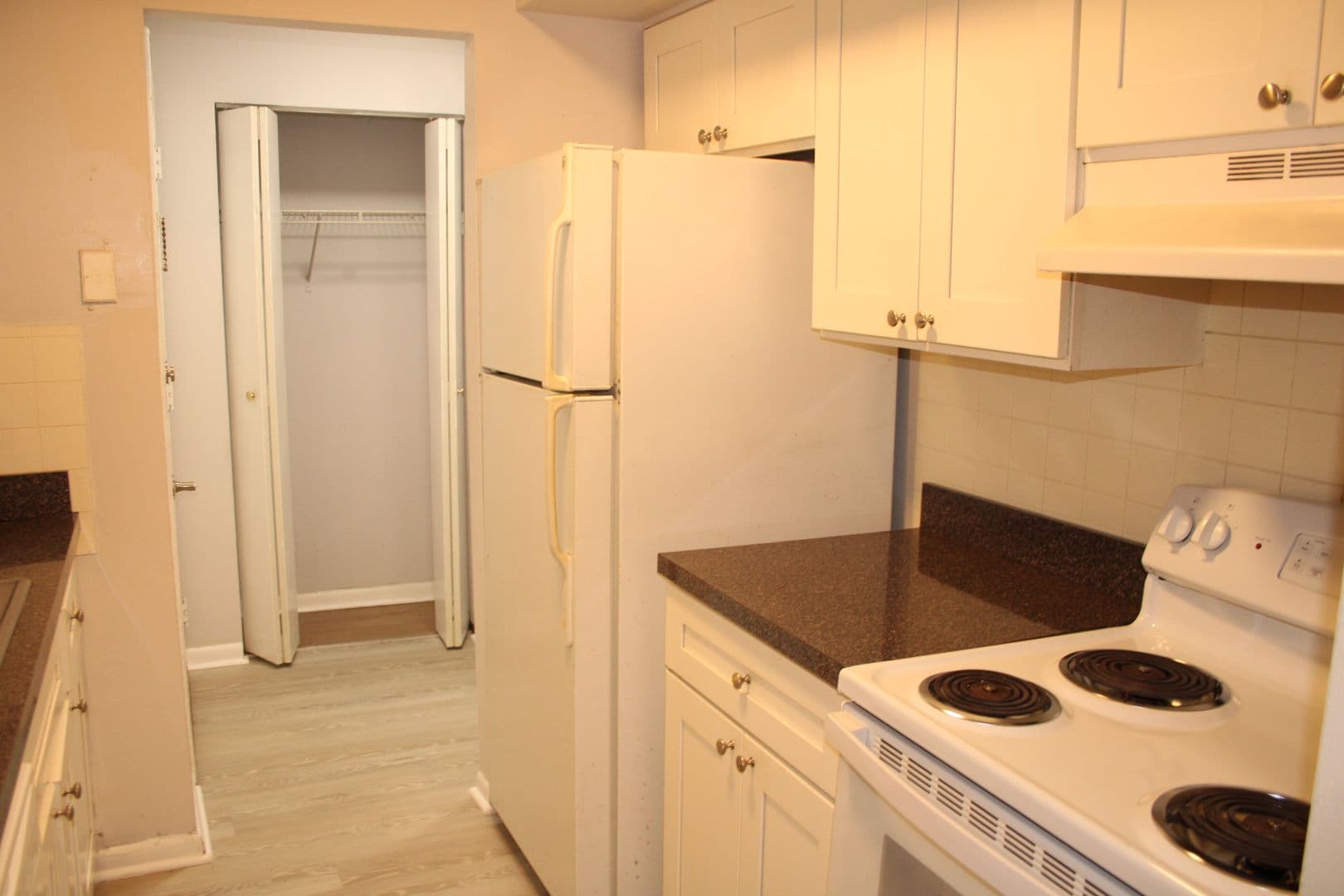 Chester Apartment: 1000 MacDade Blvd