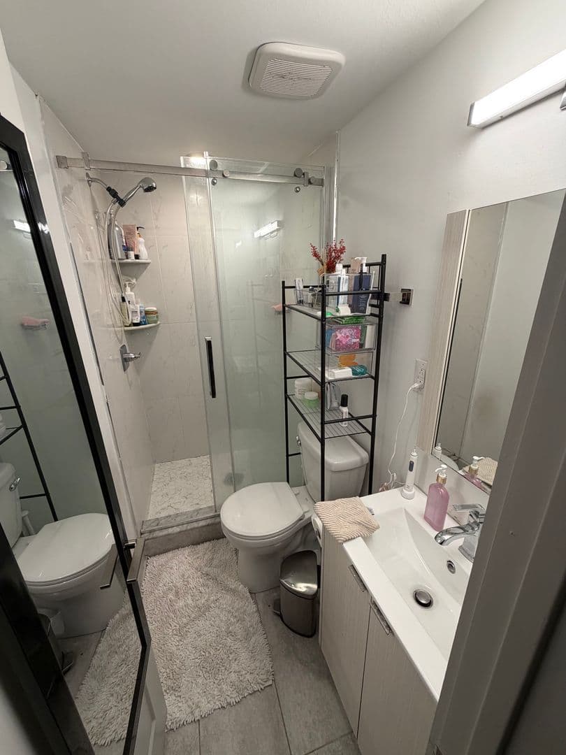 Philadelphia Apartment: 3213 Haverford Ave.
