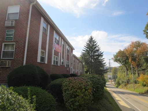 Philadelphia Apartment: 3600 Schoolhouse Lane