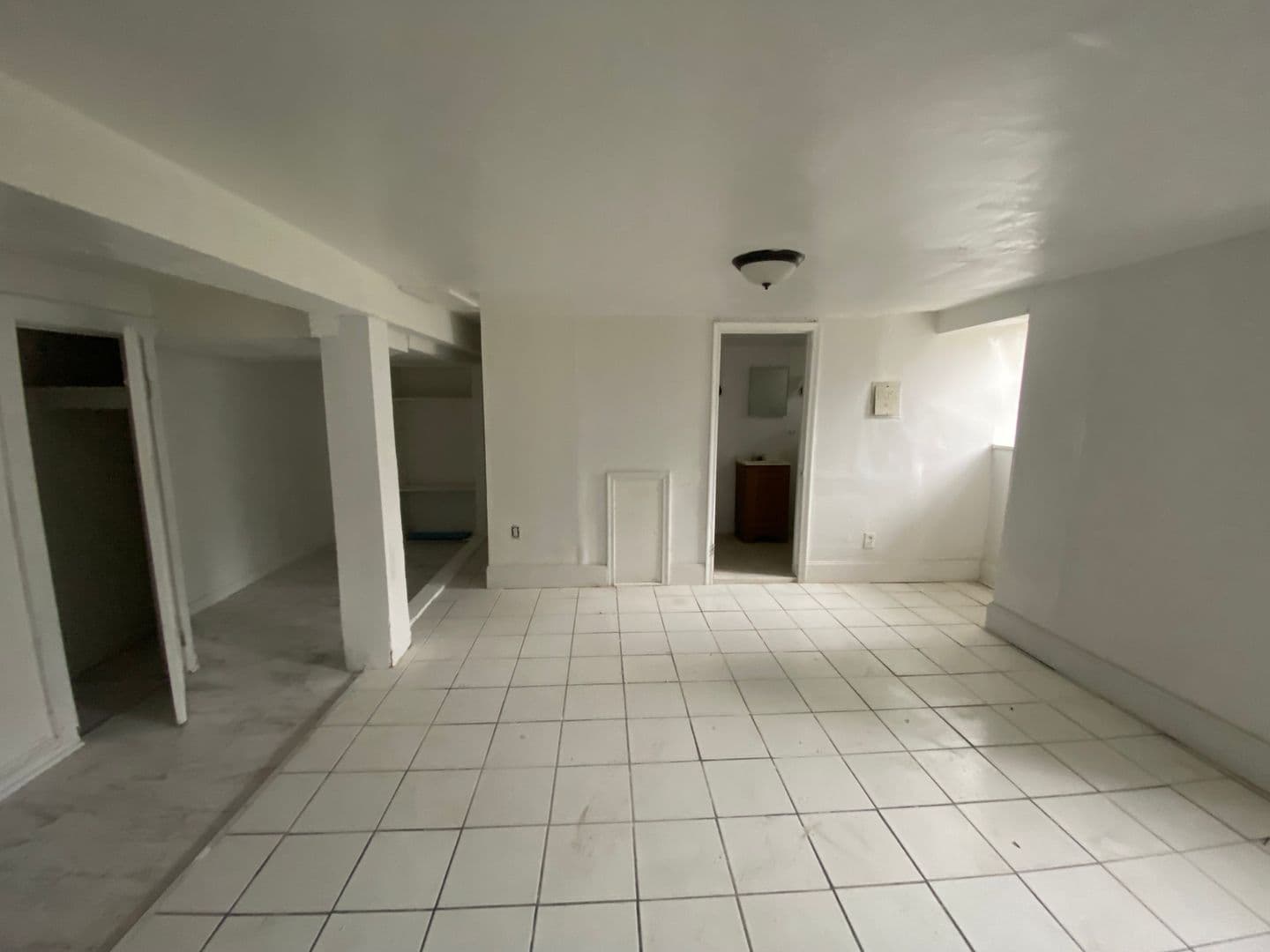 Philadelphia Apartment: 4908 Germantown Ave.