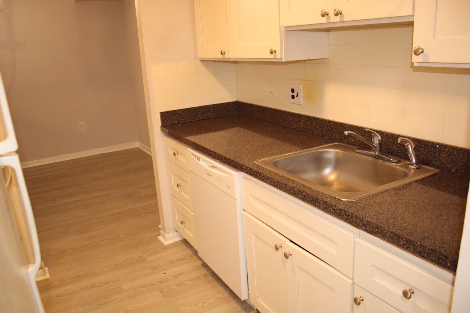 Chester Apartment: 1000 MacDade Blvd