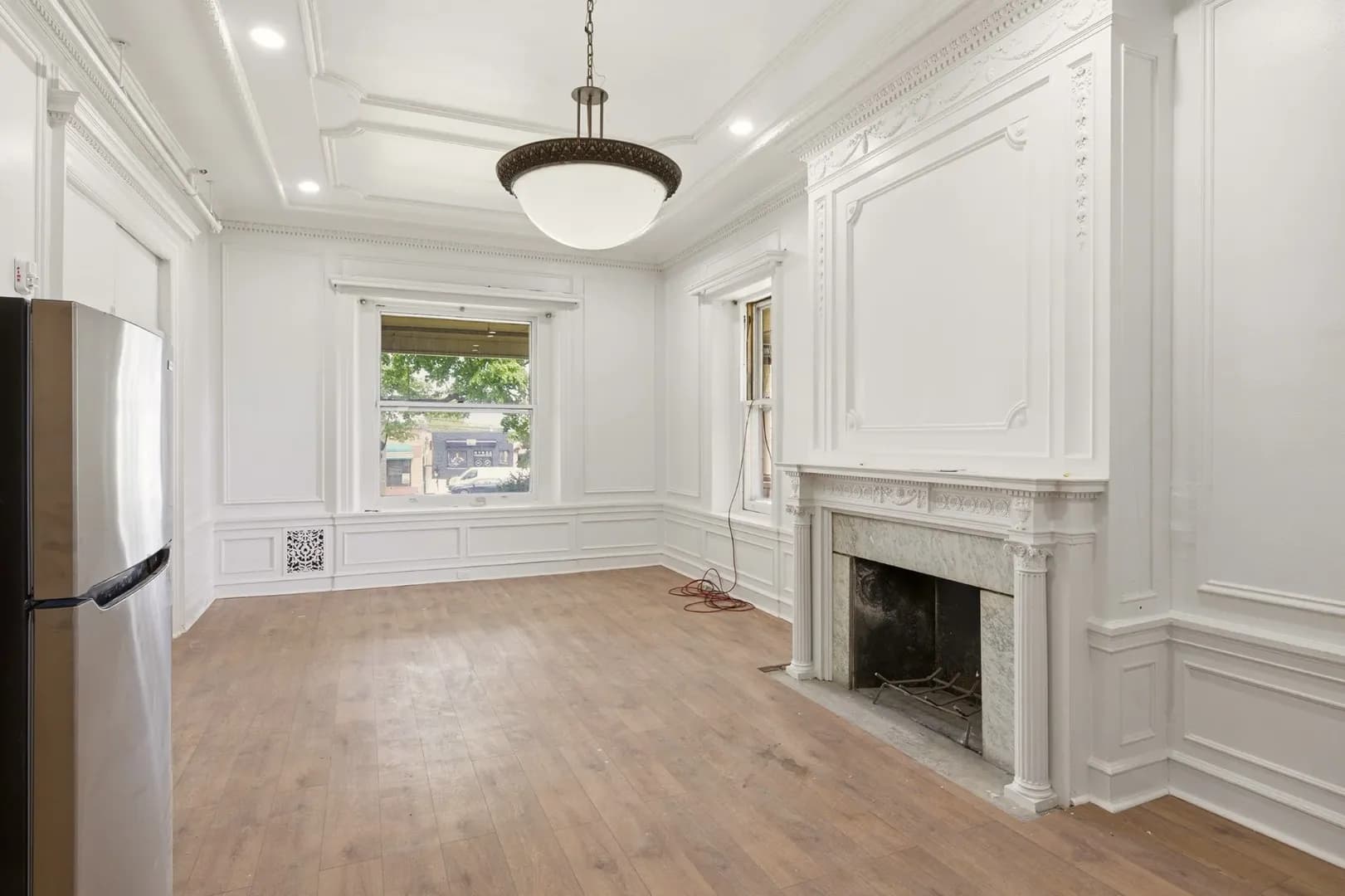 Philadelphia Apartment: 6012 RIdge Ave.