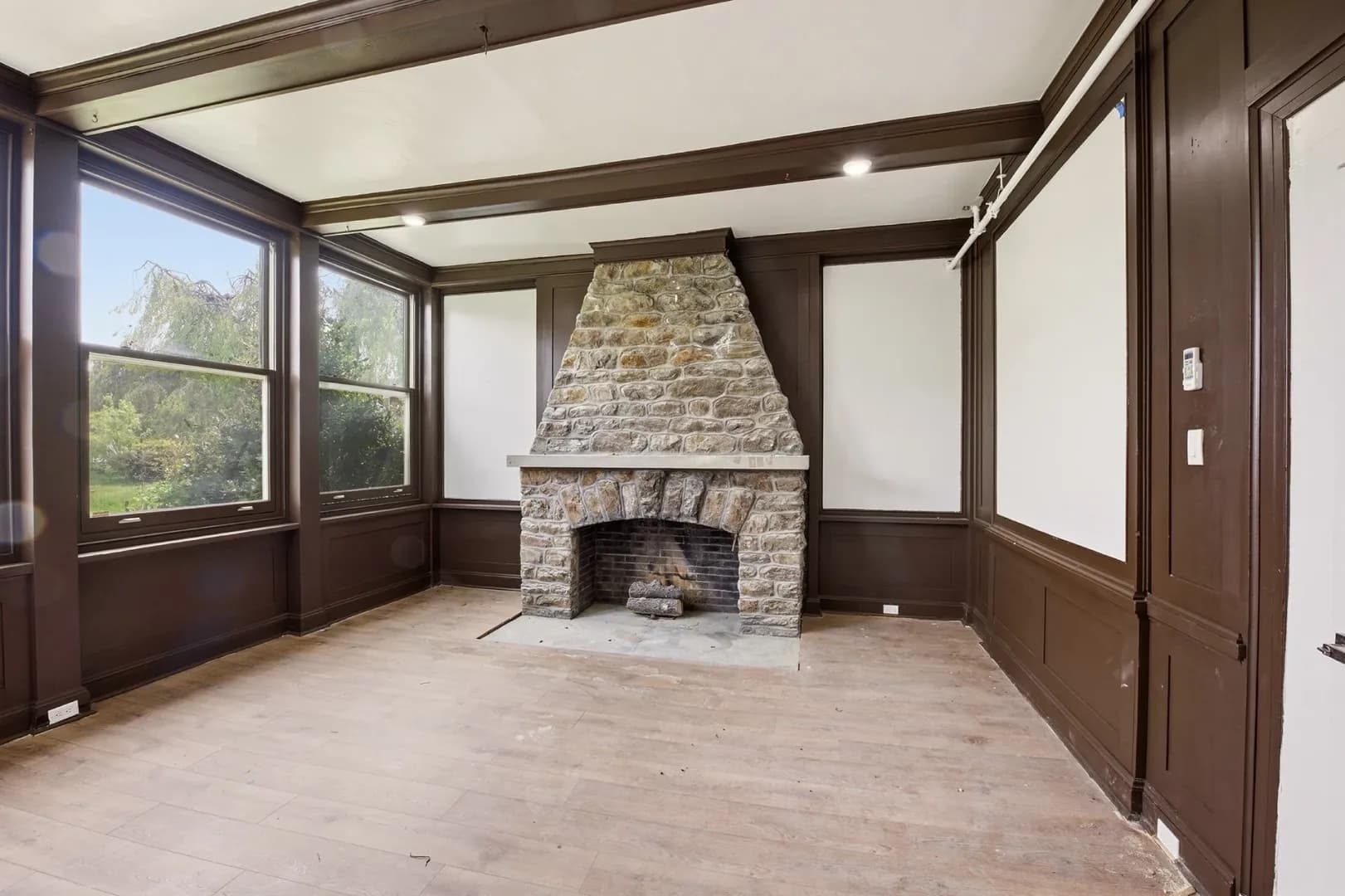 Philadelphia Apartment: 6012 RIdge Ave.