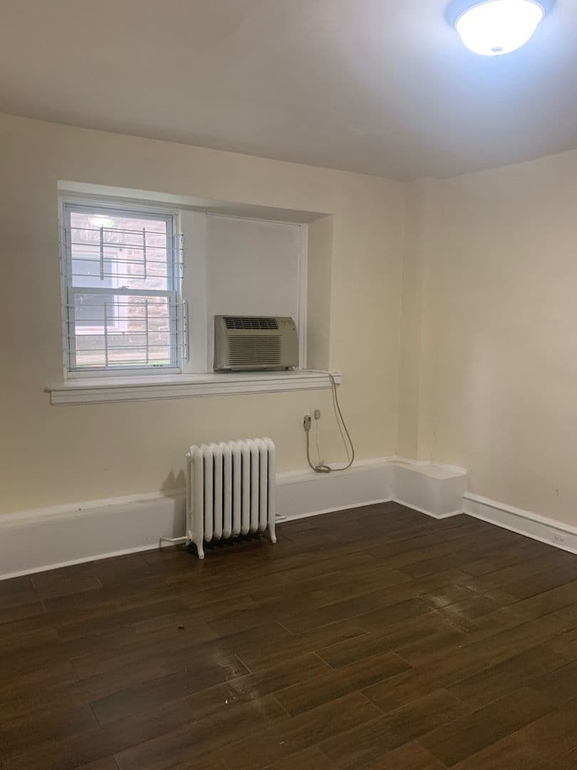 Philadelphia Apartment: 4801-4845 Pine Street