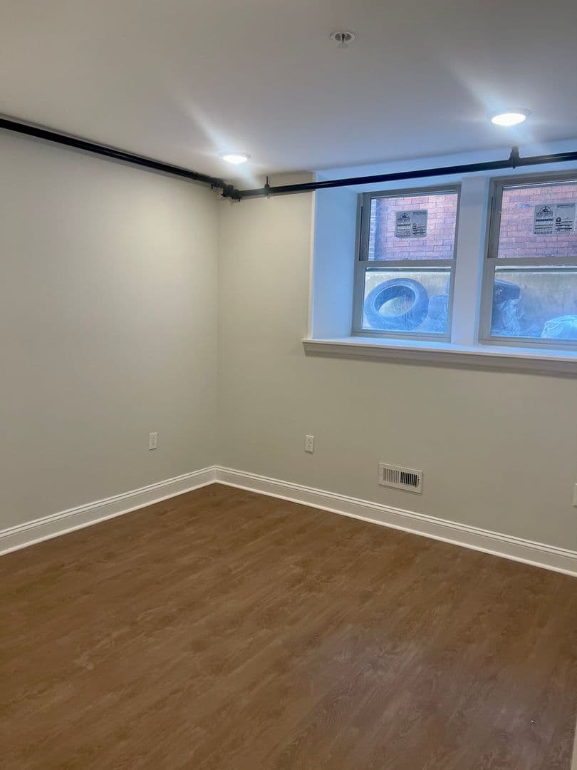 Philadelphia Apartment: 4524-38 Walnut Street