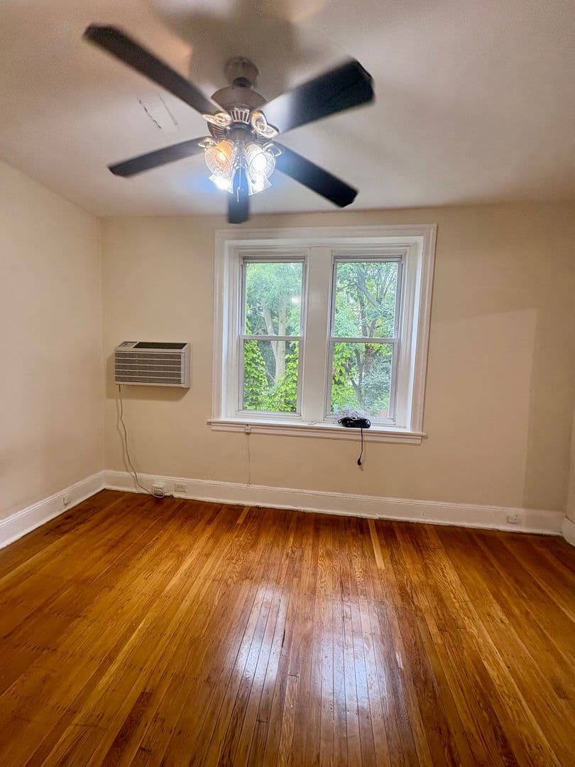 Philadelphia Apartment: 503 South 41st Street