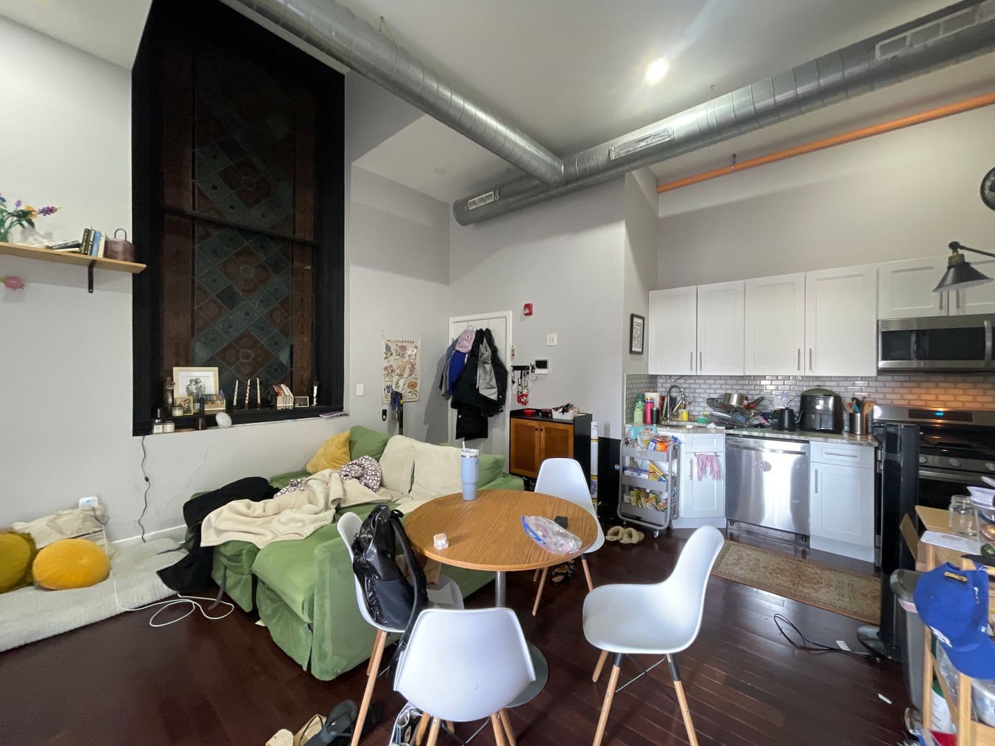 Philadelphia Apartment: 300 Richmond Street