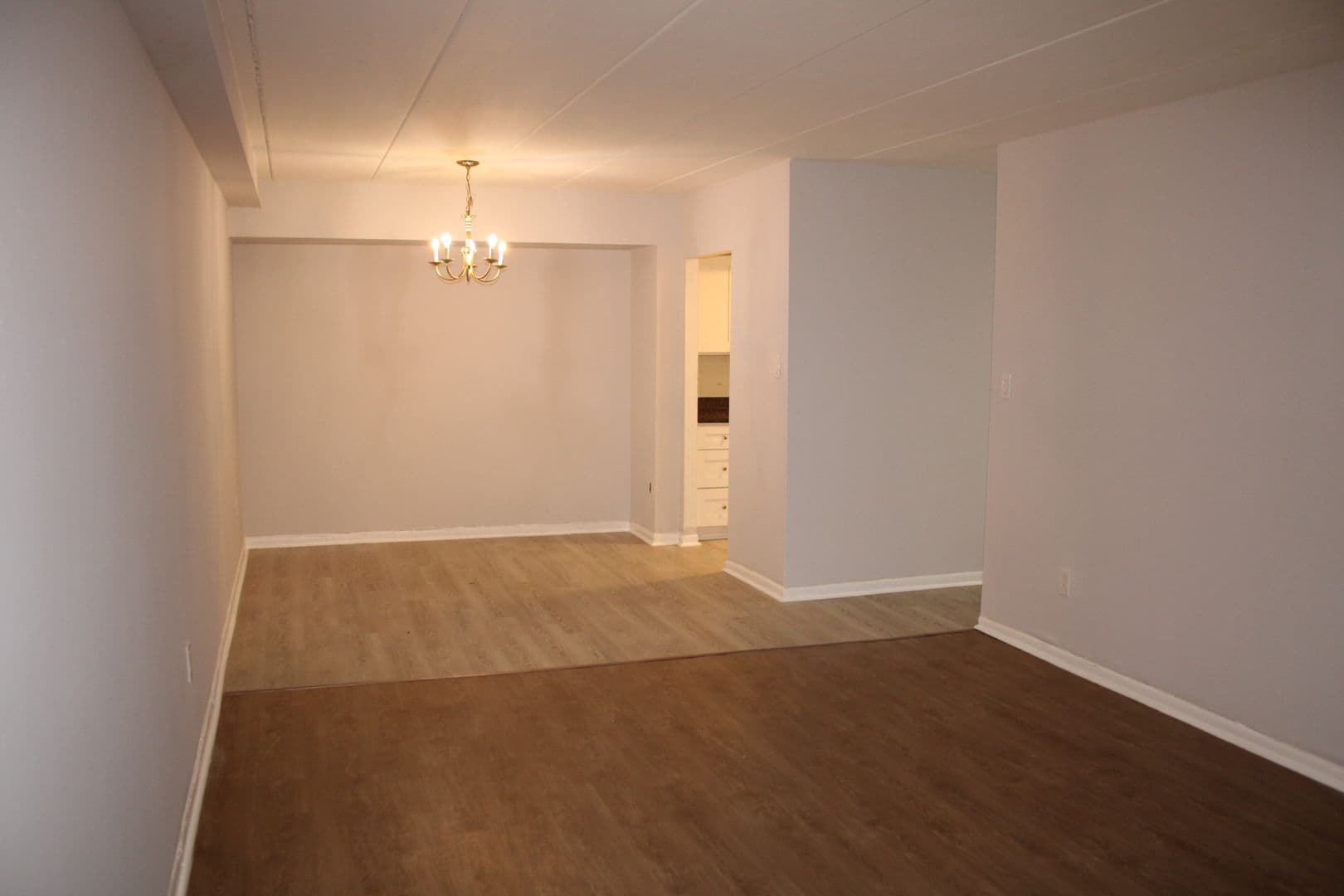 Chester Apartment: 1000 MacDade Blvd