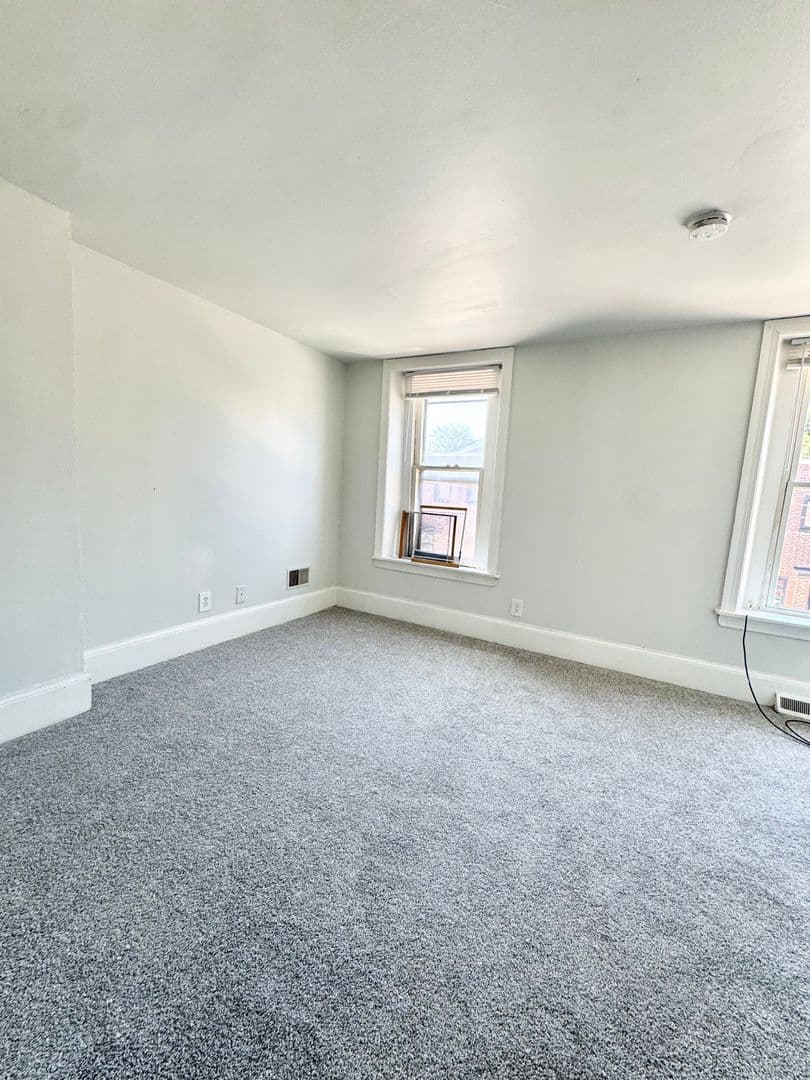 Wilmington Apartment: 2423 Tatnall St