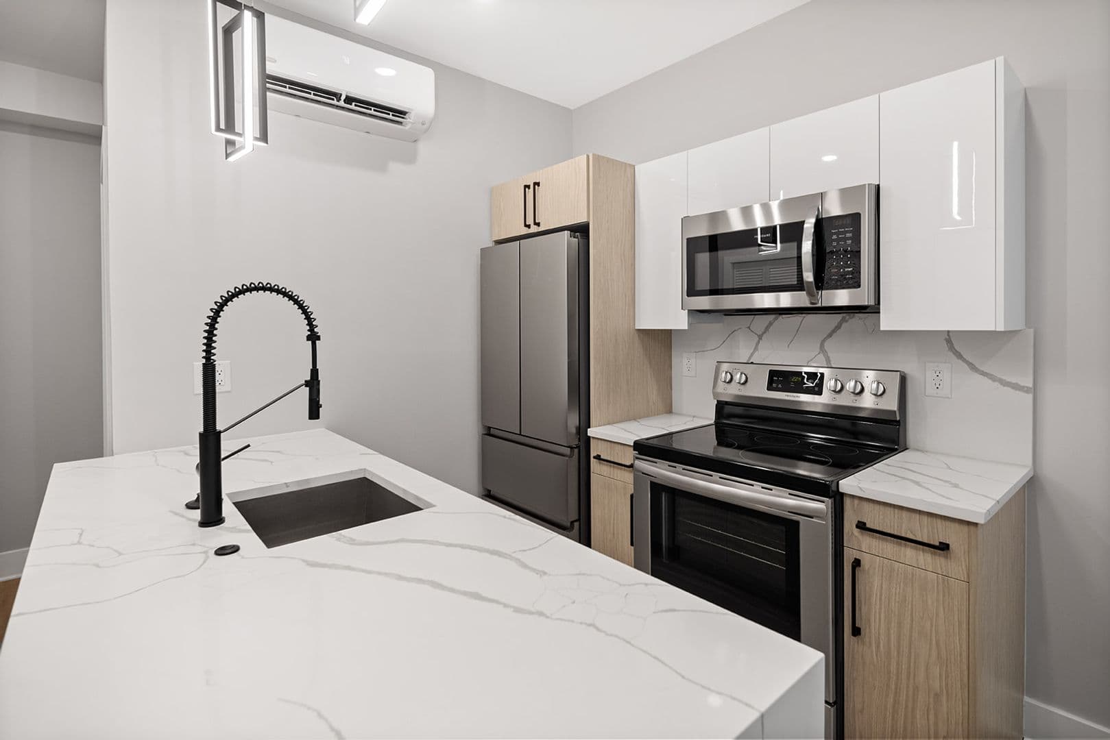 Philadelphia Apartment: 3918-3930 Haverford Ave.