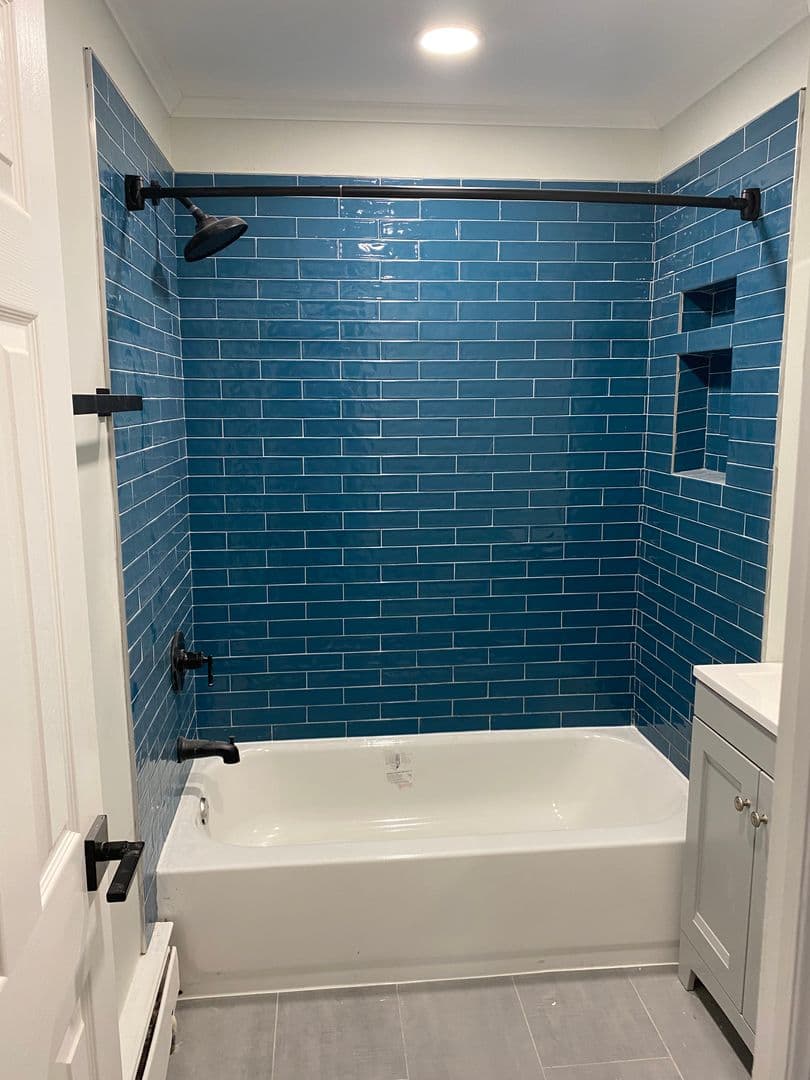 Phoenixville Apartment: 1070 W Bridge St