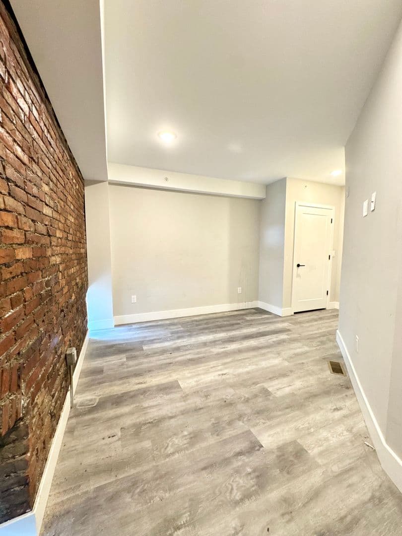 Philadelphia Apartment: 1732 N 22nd St