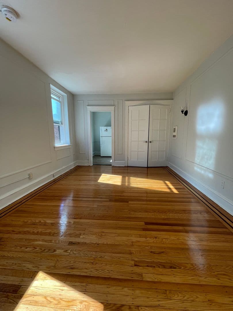 Philadelphia Apartment: 6610 N. 8th Street