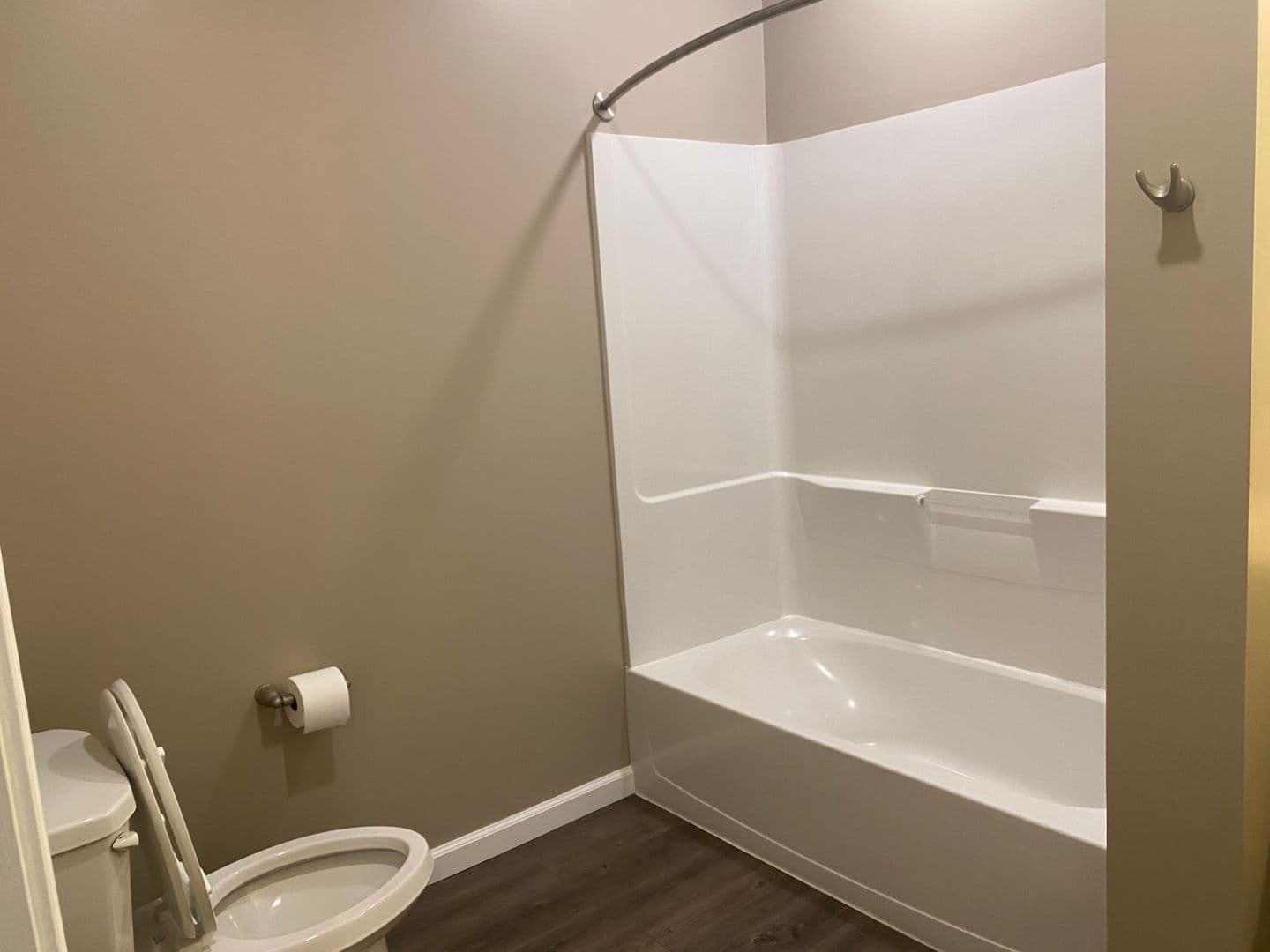 Bethlehem Apartment: 1325 Chelsea Ave