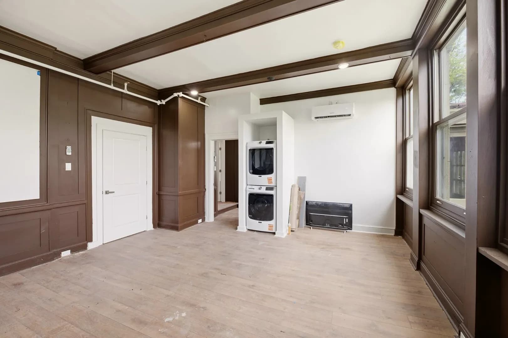 Philadelphia Apartment: 6012 RIdge Ave.