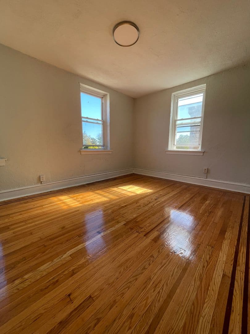 Philadelphia Apartment: 6610 N. 8th Street