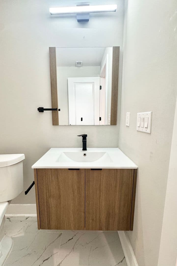 Philadelphia Apartment: 1714 N 22nd St.