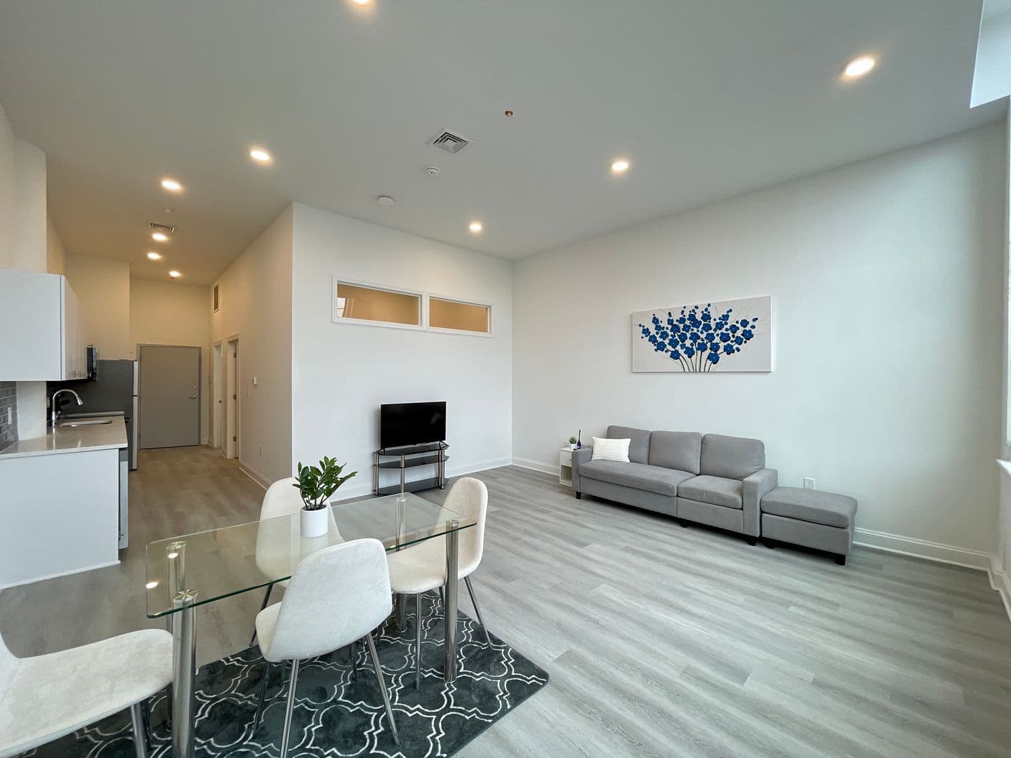 Philadelphia Apartment: 3745 M Street