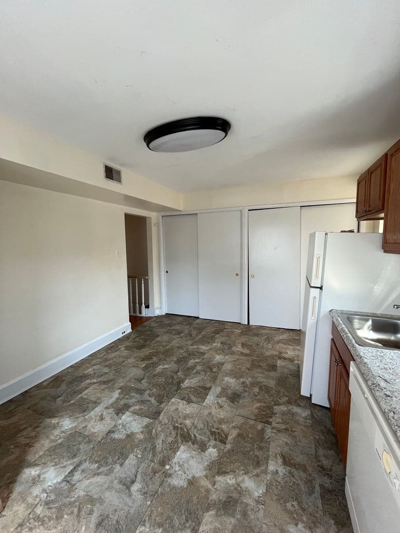 Philadelphia Apartment: 3309 Conrad Street