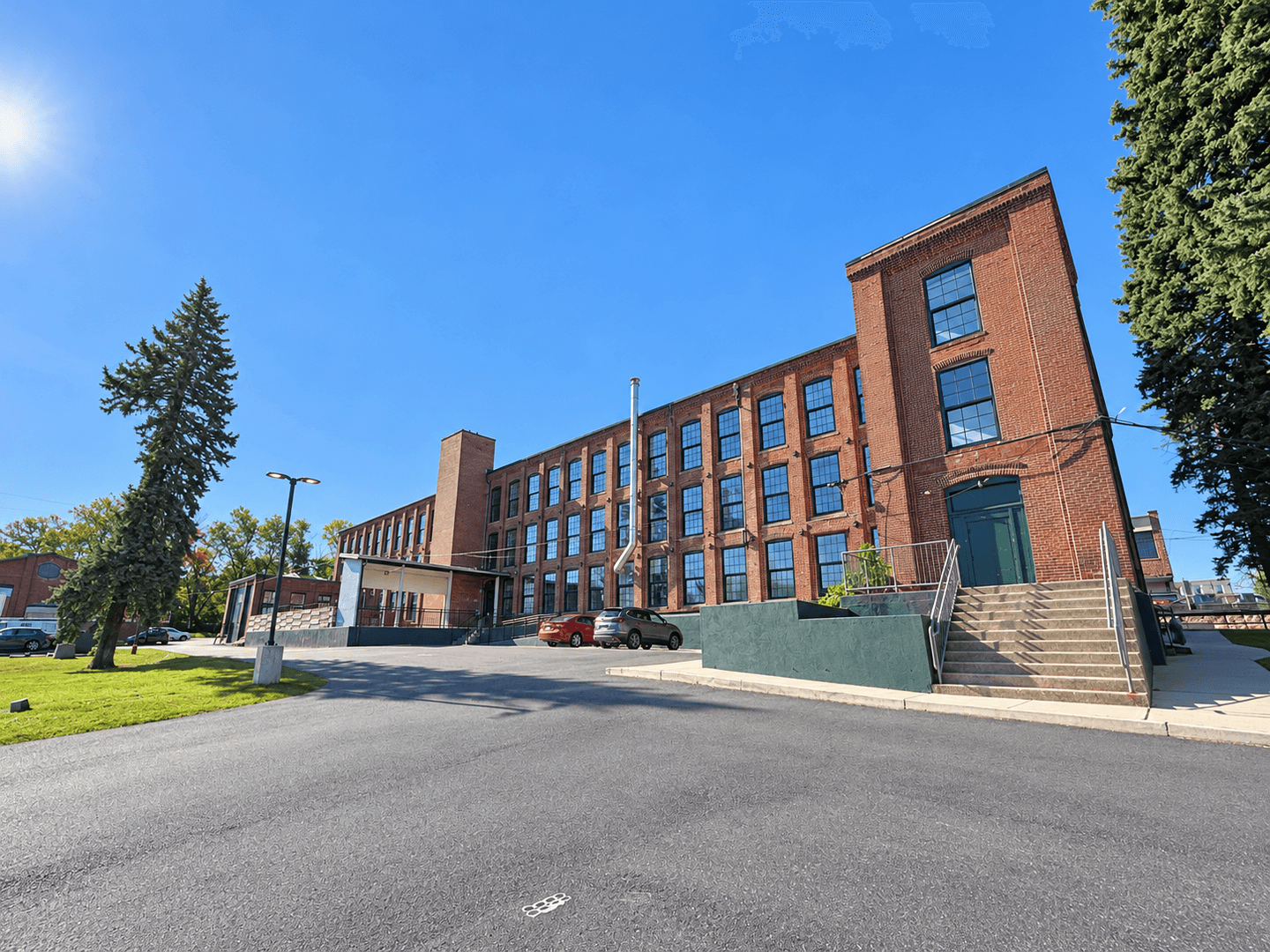 Clifton Heights Apartment: 500 E Broadway